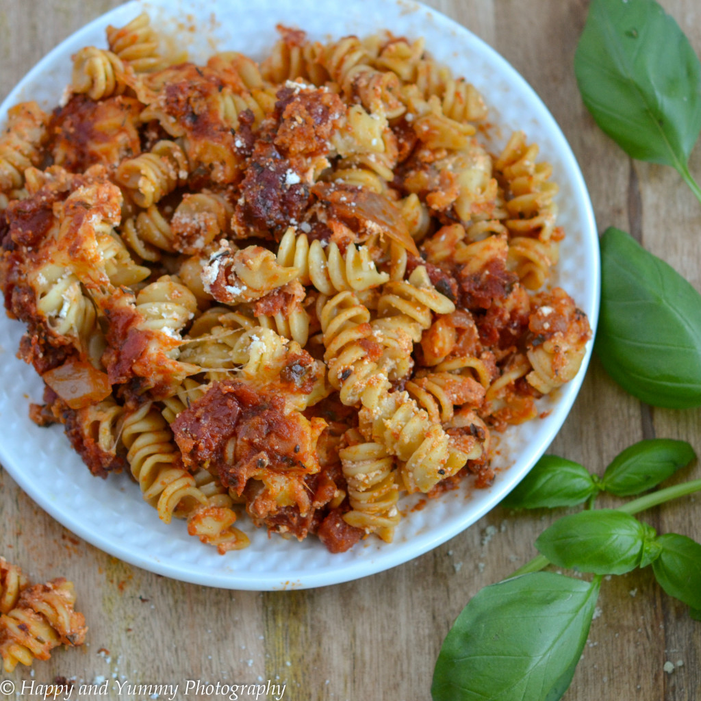 quick easy baked rotini-0328 - Happy and YummyHappy and Yummy